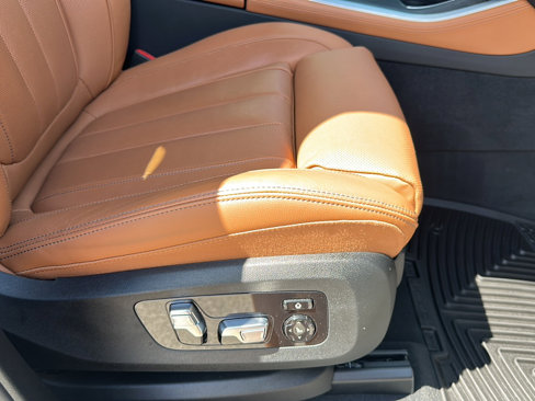 Certified 2022 BMW X5 sDrive40i w/ Luxury Seating Package image 25