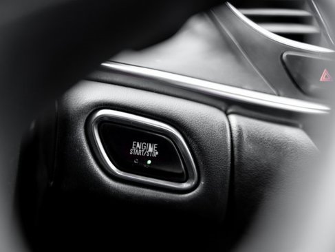 Used 2017 Buick LaCrosse Essence image 16
