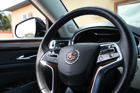 Used 2016 Cadillac SRX Luxury image 43