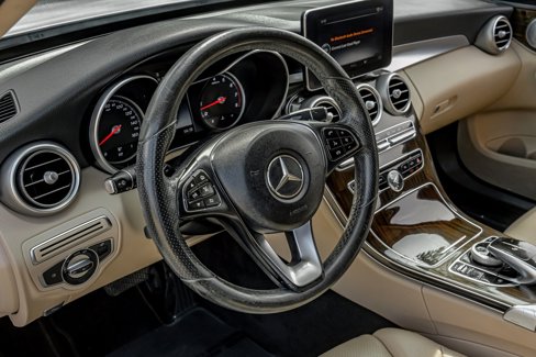 Used 2018 Mercedes-Benz C 300 Sedan w/ Multimedia Package image 19
