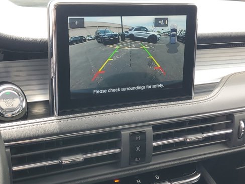 Certified 2022 Lincoln Corsair AWD w/ Premium Package image 17
