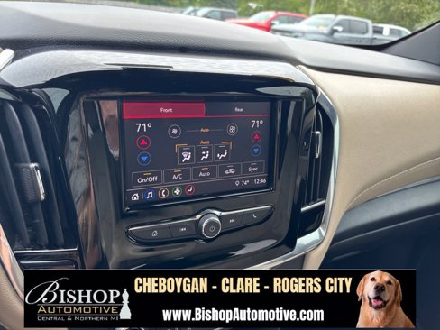 Used 2023 Chevrolet Traverse LS image 29