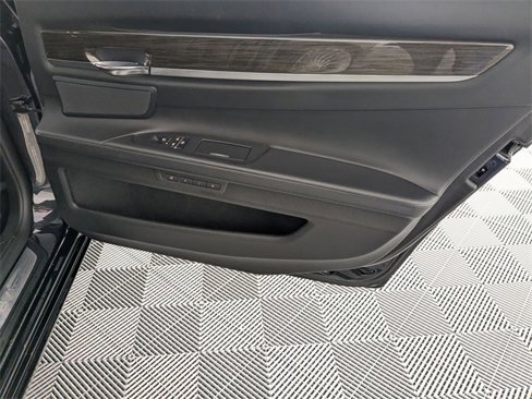 Used 2012 BMW ALPINA B7 LWB image 30