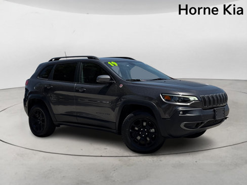 Used 2019 Jeep Cherokee Trailhawk w/ Comfort/Convenience Group image 2
