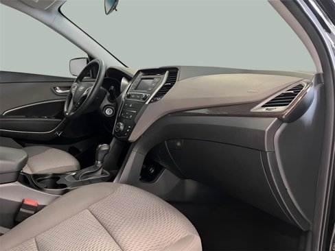 Used 2018 Hyundai Santa Fe Sport image 24