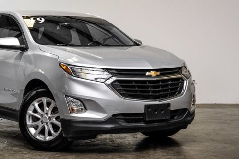 Used 2019 Chevrolet Equinox LT image 9