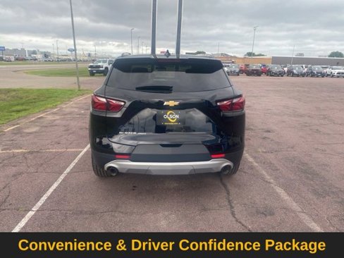 Used 2022 Chevrolet Blazer LT image 6