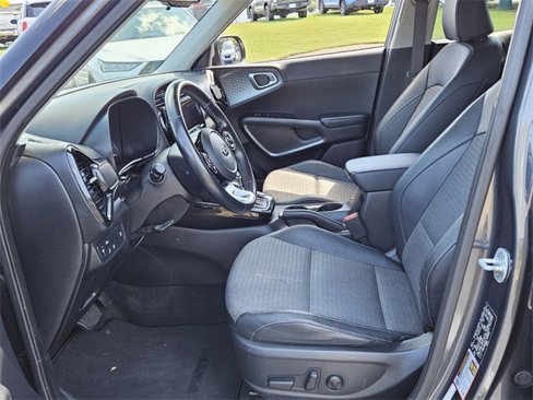 Used 2020 Kia Soul EX image 5