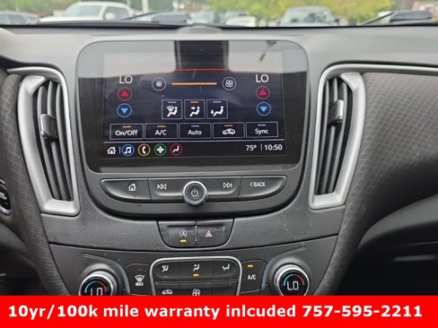 Used 2022 Chevrolet Malibu LT image 13