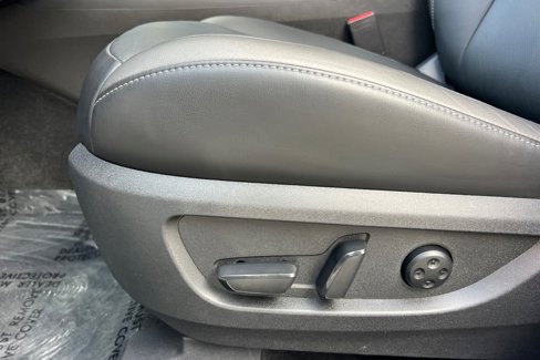 Used 2025 INFINITI QX55 Luxe w/ Cargo Package image 14