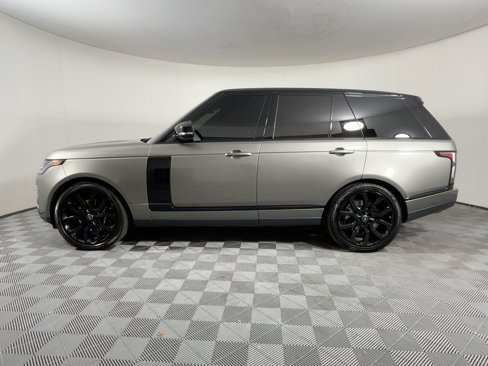 Used 2020 Land Rover Range Rover HSE image 2