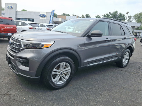 Certified 2022 Ford Explorer XLT w/ Class IV Trailer Tow Package image 3