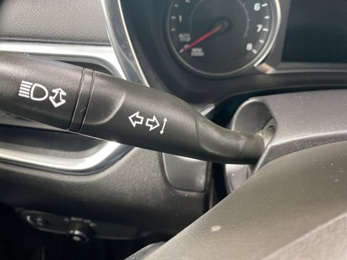 Used 2019 Chevrolet Equinox LT image 33