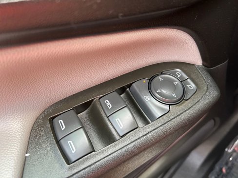 Used 2023 Chevrolet Equinox LT image 21
