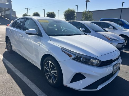 Used 2022 Kia Forte LXS image 3