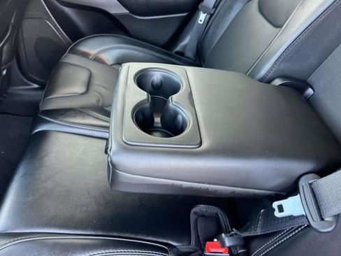 Certified 2021 Jeep Cherokee Limited image 10