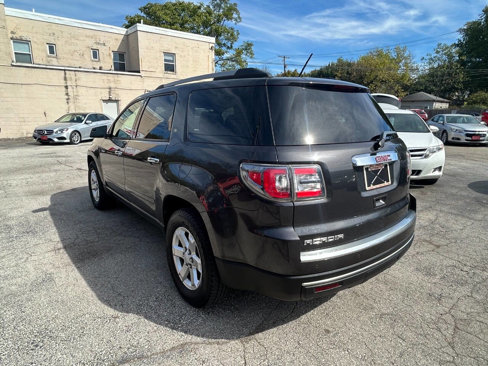 Used 2014 GMC Acadia SLE image 10