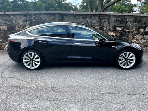 Used 2020 Tesla Model 3 Long Range image 10