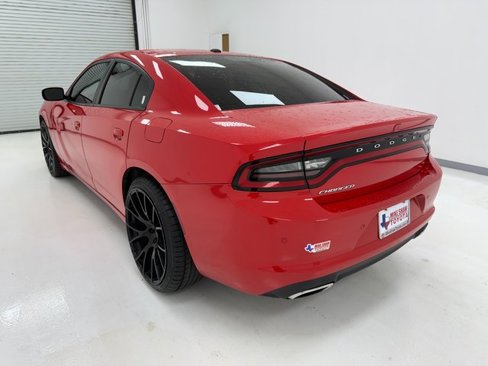Used 2020 Dodge Charger SXT w/ Leather Interior Group image 38