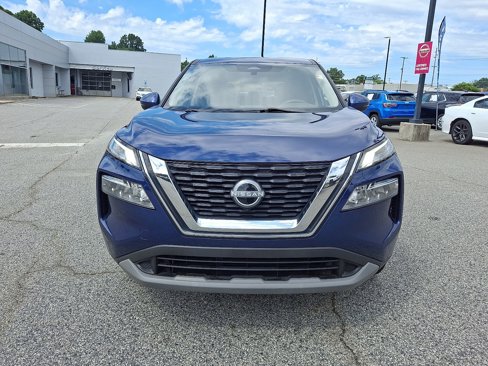 Certified 2023 Nissan Rogue SV image 3