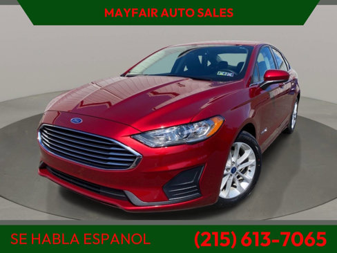 Used 2019 Ford Fusion SE image 1