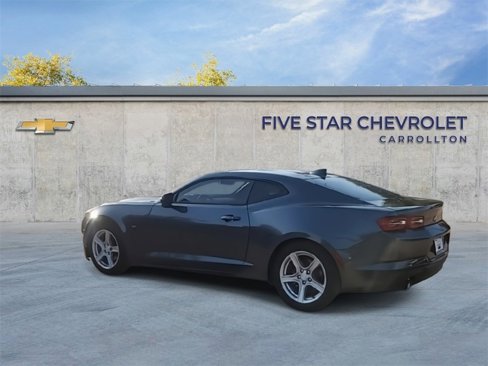 Used 2019 Chevrolet Camaro LT w/ Technology Package image 6