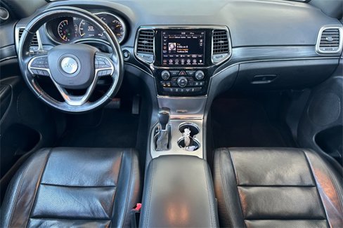Used 2020 Jeep Grand Cherokee Limited w/ Luxury Group II image 16