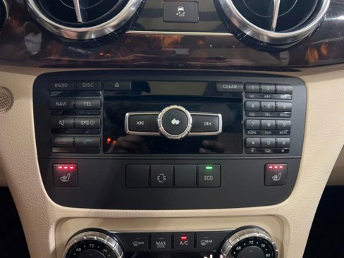 Used 2013 Mercedes-Benz GLK 350 2WD image 37