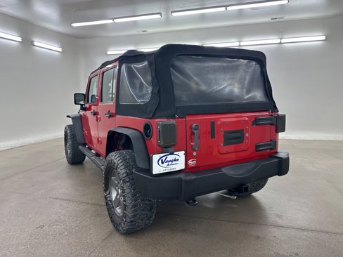 Used 2011 Jeep Wrangler Unlimited Sport w/ Connectivity Group image 9
