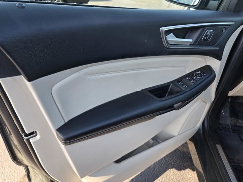 Used 2024 Ford Edge Titanium w/ Equipment Group 301A image 36