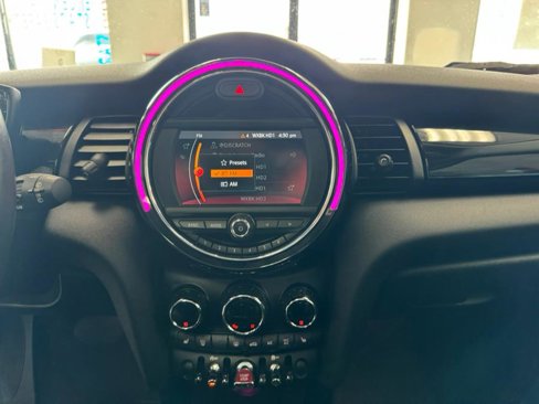 Used 2019 MINI Cooper 2-Door Hardtop image 40