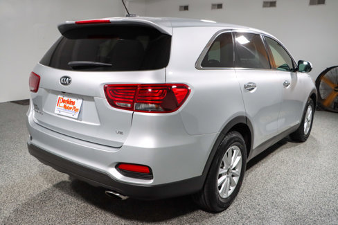 Used 2019 Kia Sorento LX image 7