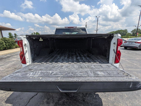 Used 2021 Chevrolet Silverado 2500 LT image 12