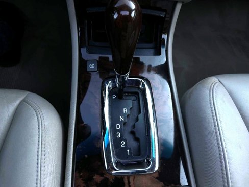 Used 2011 Cadillac DTS Luxury image 32