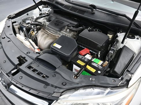 Used 2016 Toyota Camry LE image 43