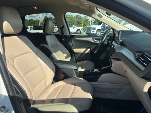 Used 2020 Ford Escape SEL image 24