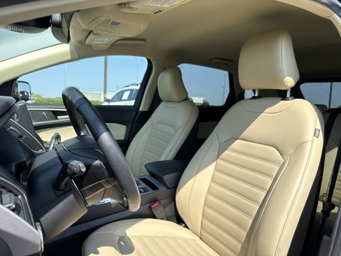 Used 2022 Ford Edge SEL w/ Convenience Package image 12