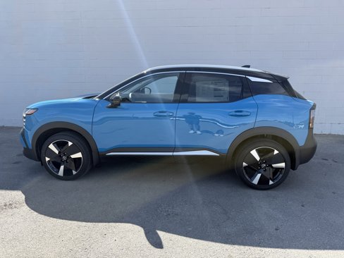 New 2025 Nissan Kicks SR w/ SR Premium Package image 4