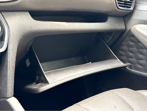 Used 2020 Hyundai Santa Fe Limited image 18