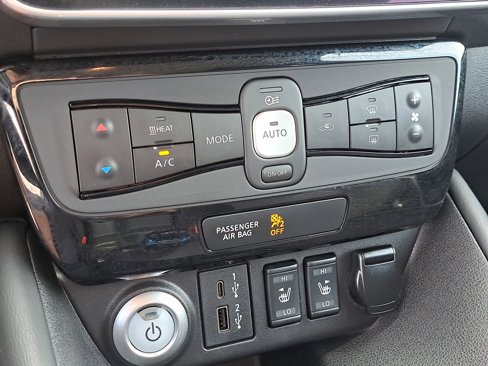 Used 2023 Nissan Leaf SV Plus image 23