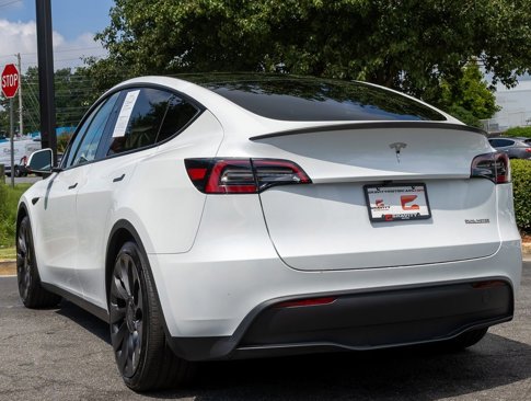 Used 2024 Tesla Model Y Performance image 20