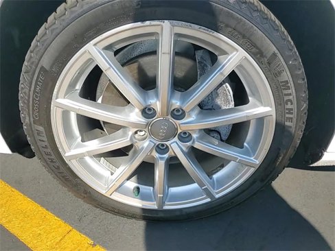 Used 2016 Audi A4 2.0T Premium w/ Convenience Plus Package image 8