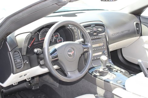 Used 2008 Chevrolet Corvette Coupe w/ Z51 Performance Package image 18