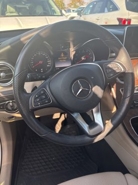 Used 2019 Mercedes-Benz GLC 350e 4MATIC image 11