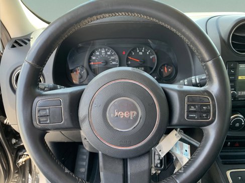 Used 2013 Jeep Patriot Latitude image 38