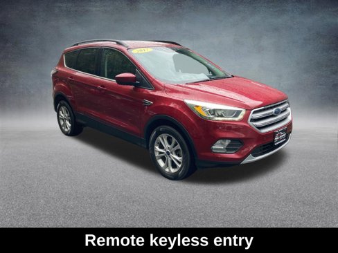 Used 2017 Ford Escape SE w/ SE Leather Comfort Package image 9