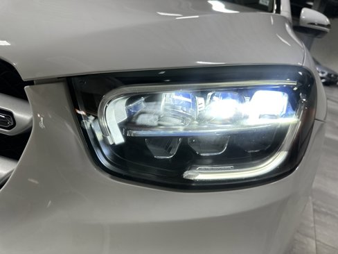 Certified 2022 Mercedes-Benz GLC 300 4MATIC image 10