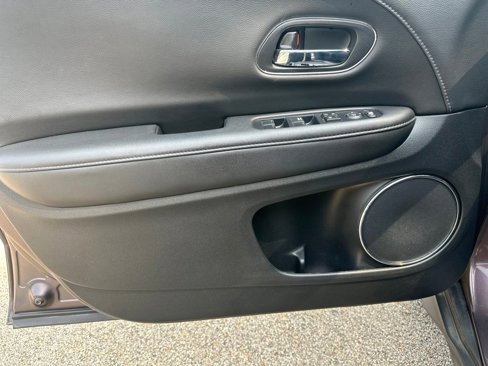 Used 2019 Honda HR-V EX-L image 18