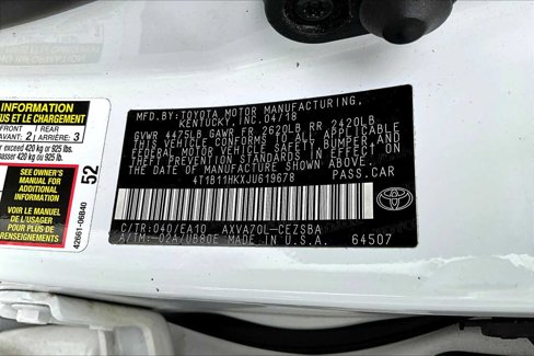 Certified 2018 Toyota Camry SE image 30
