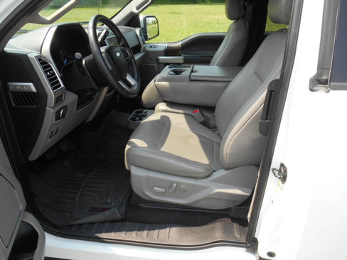 Used 2016 Ford F150 Lariat image 3